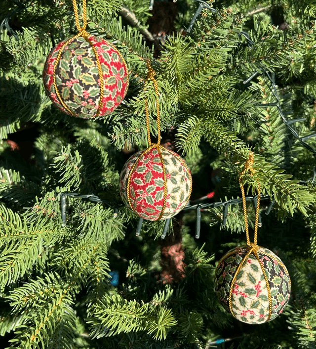Christmas Kimekomi baubles x6