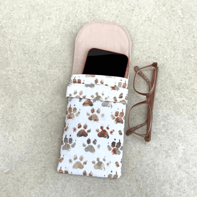 Dog lovers glasses/phone case - Limited edition