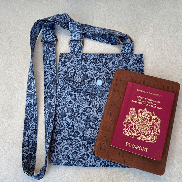 Bag - Fabric casual ladies bag - dark blue flowers